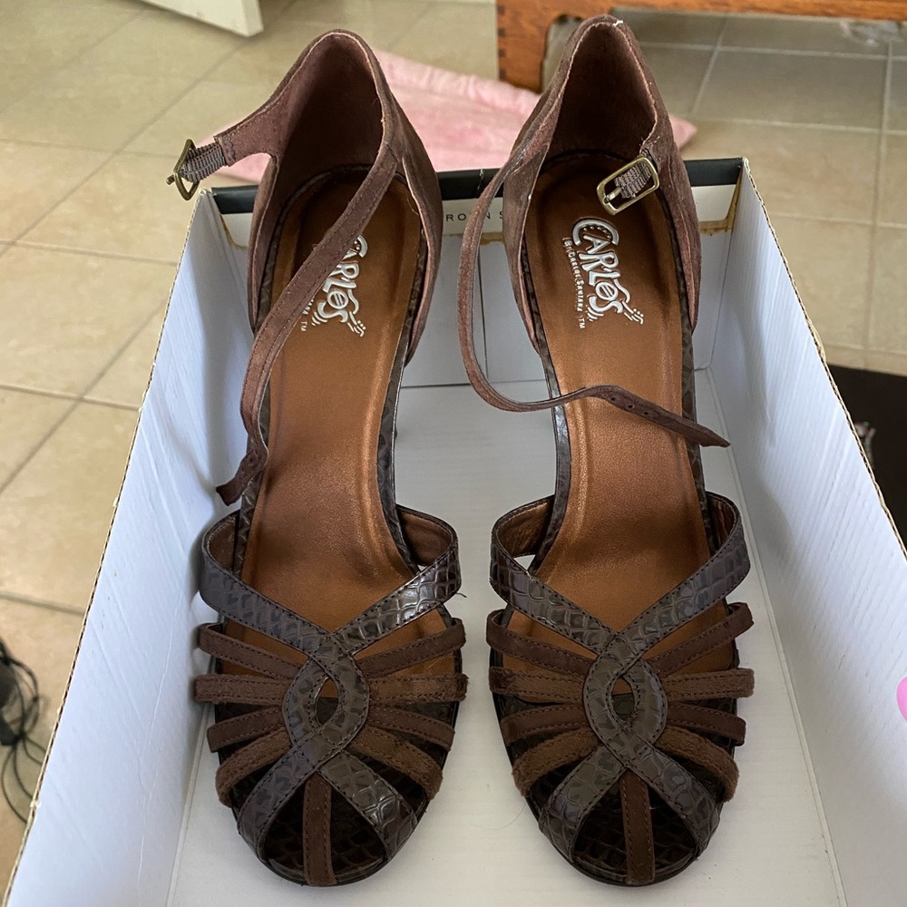 Carlos Santana brown leather/suede strappy heels